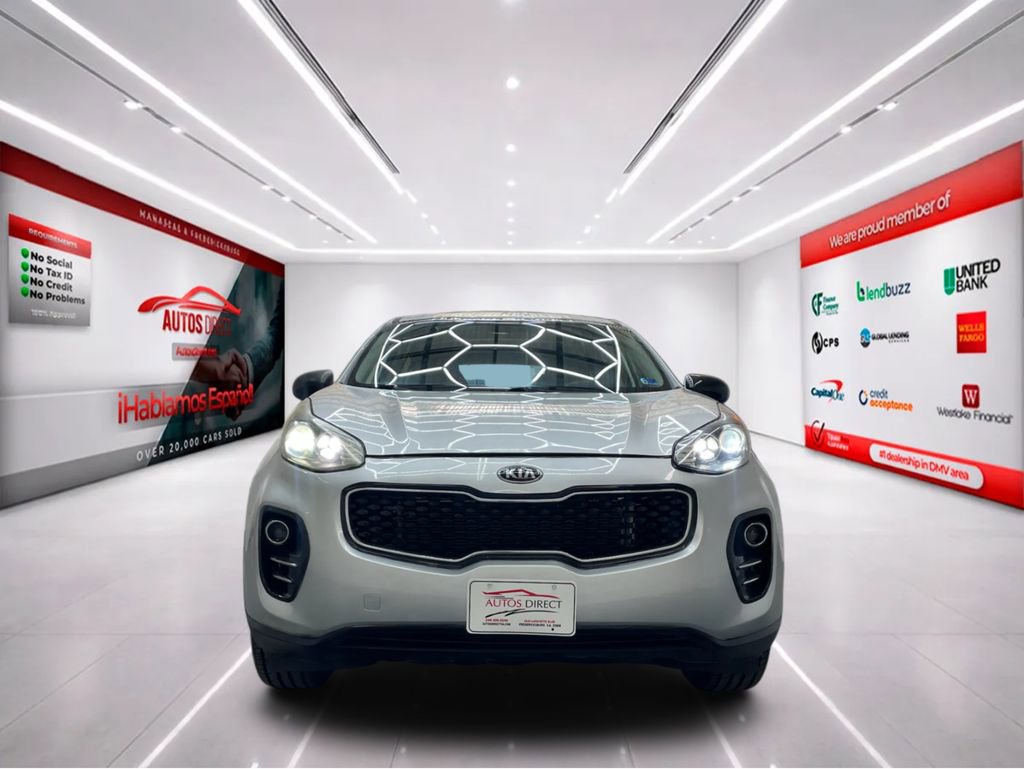 Used 2017 Kia Sportage LX AWD/4WD image 3