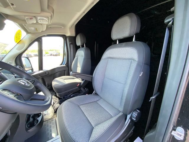 New 2026 RAM ProMaster 2500 w/ Convenience Group FWD image 9