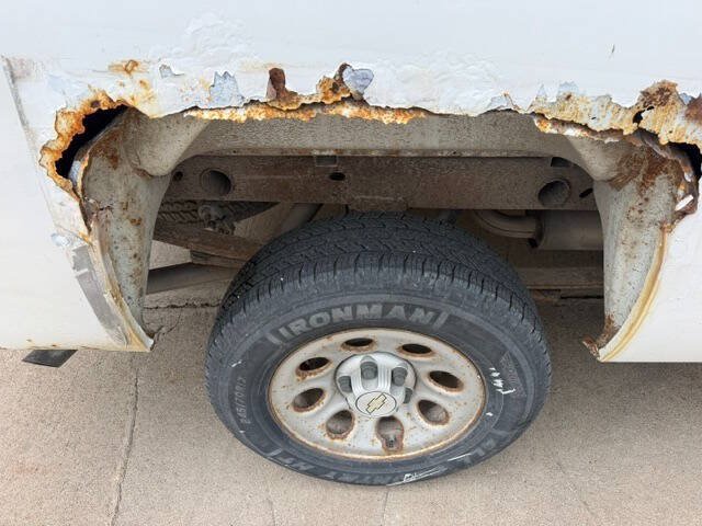 Used 2008 Chevrolet Silverado 1500 W/T RWD image 4