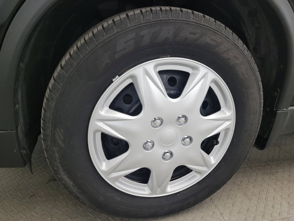 Used 2019 Nissan Rogue S AWD/4WD image 31