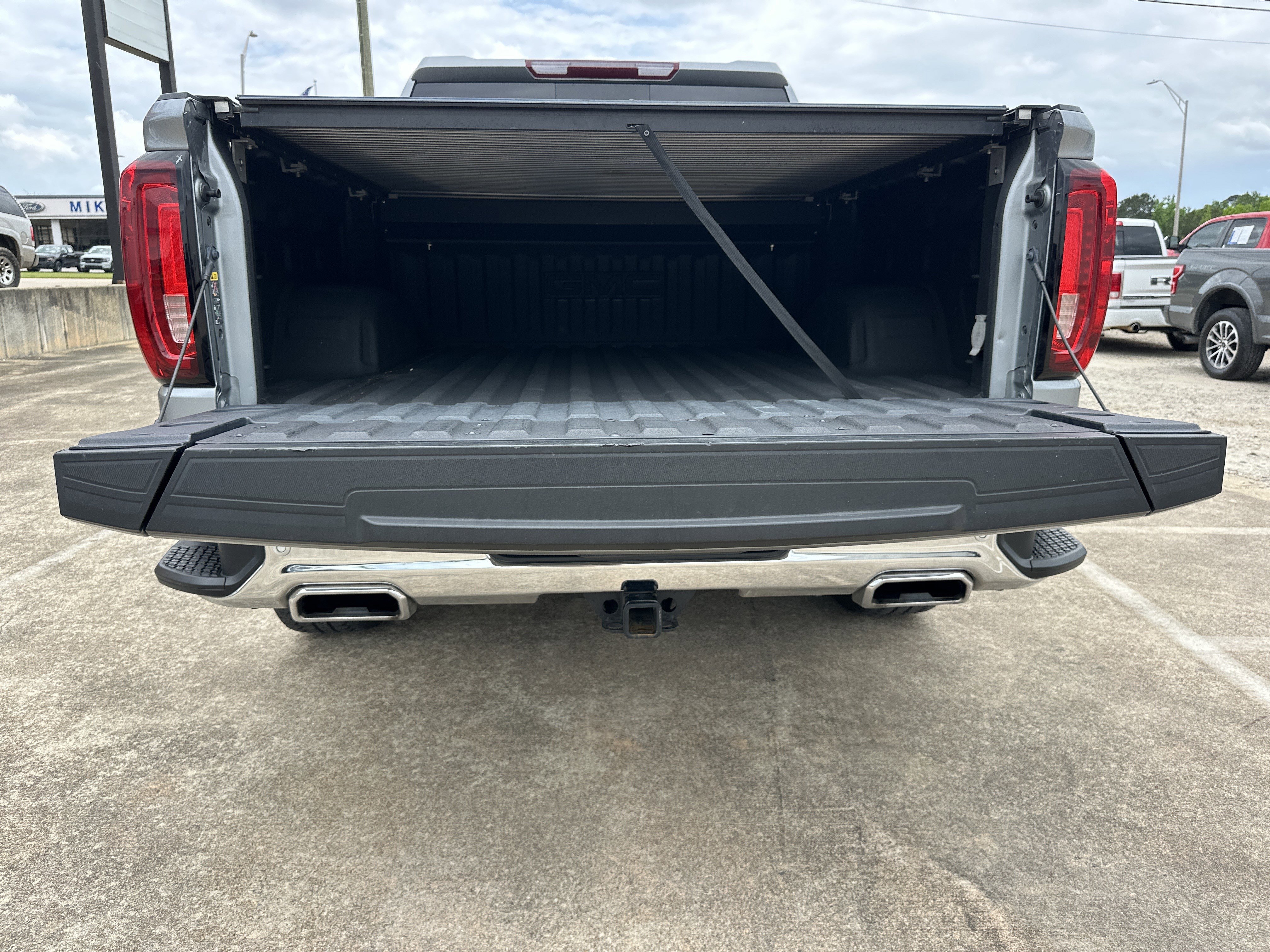 Certified 2024 GMC Sierra 1500 SLT w/ SLT Premium Plus Package AWD/4WD image 19