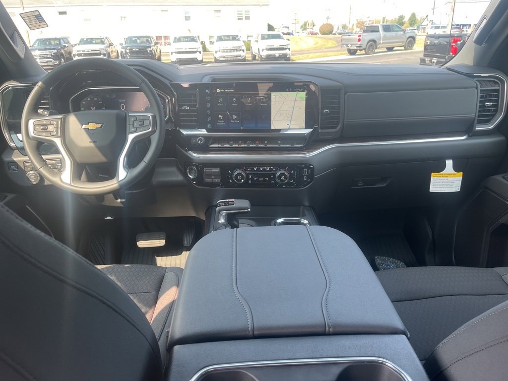 New 2026 Chevrolet Silverado 1500 LT w/ Z71 Off-Road Package image 25