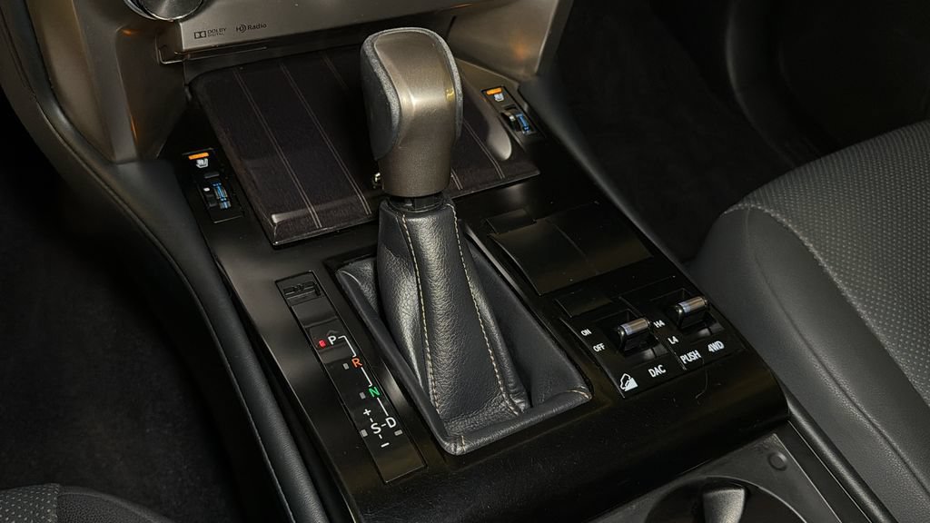 Used 2021 Lexus GX 460 Premium w/ Premium Package AWD/4WD image 30