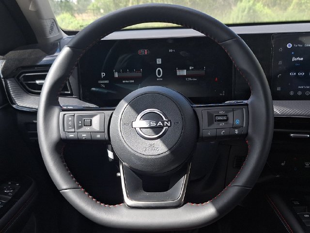 New 2026 Nissan Kicks SR w/ SR Premium Package FWD image 14