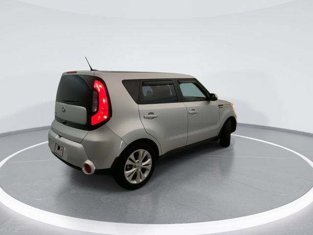 Used 2016 Kia Soul ! FWD image 4