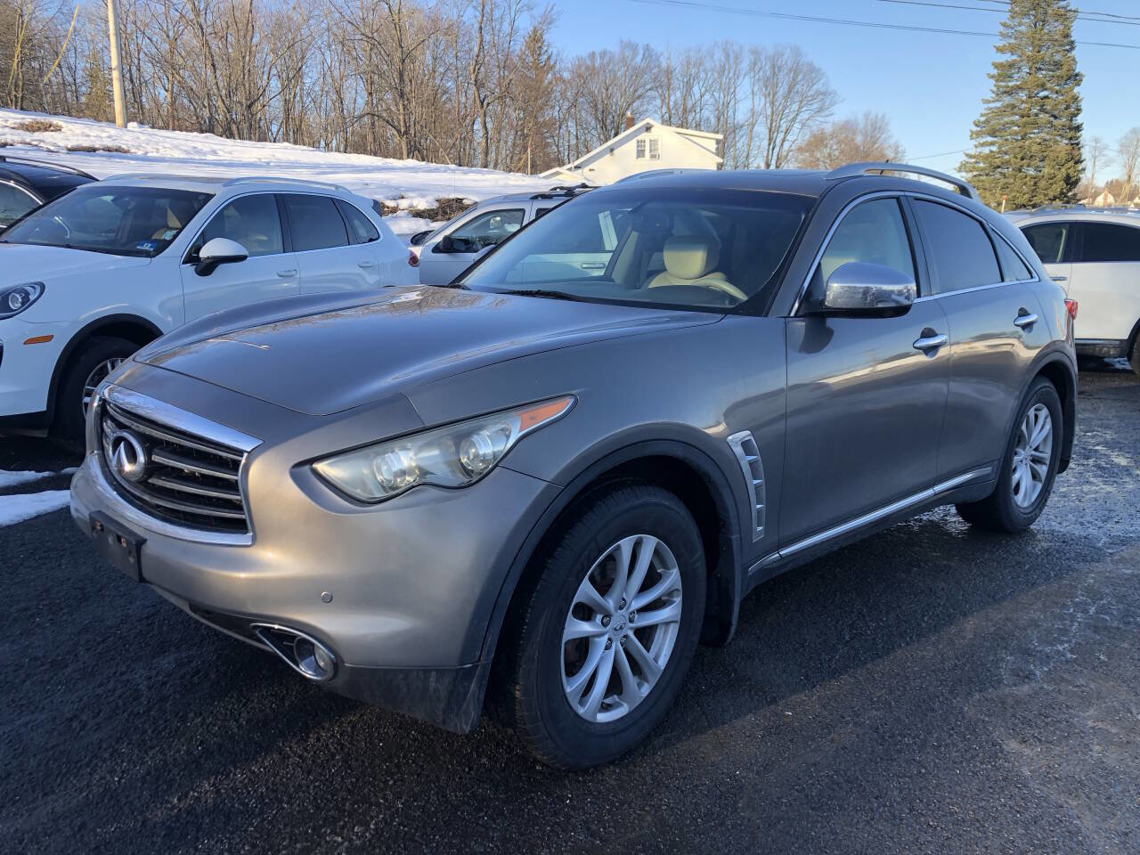 Used 2012 INFINITI FX35 AWD w/ Premium Pkg image 4