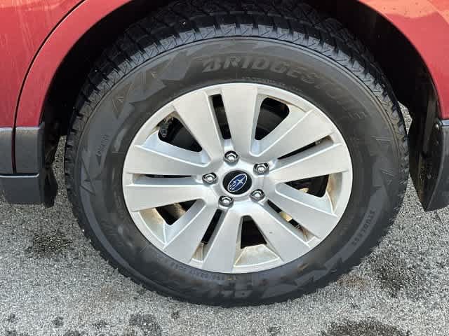 Used 2019 Subaru Outback 2.5i Premium w/ Popular Package #2 AWD/4WD image 5