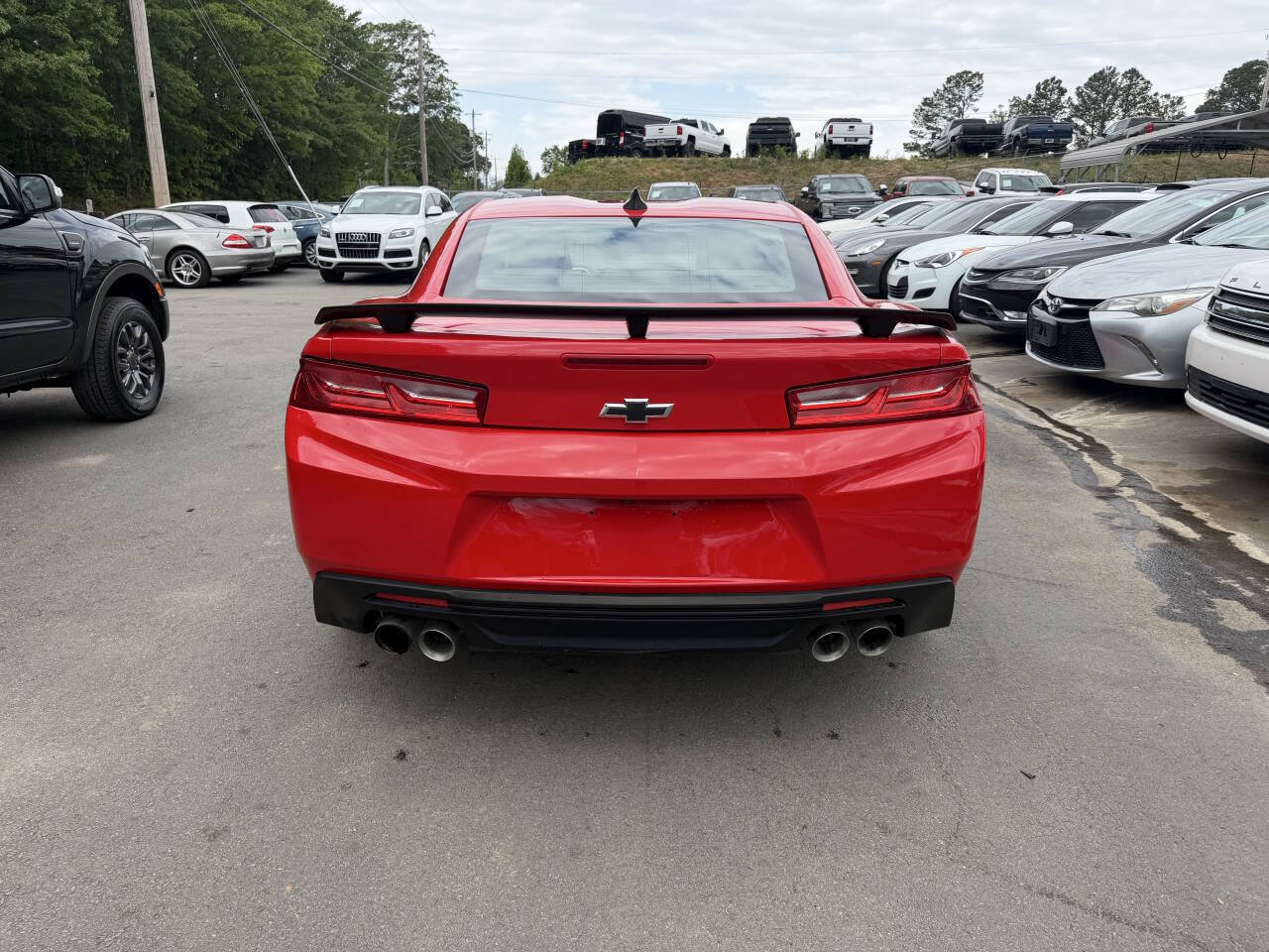 Used 2016 Chevrolet Camaro LT RWD image 7
