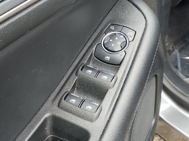 Used 2024 Ford Edge SEL w/ Convenience Package AWD/4WD image 13