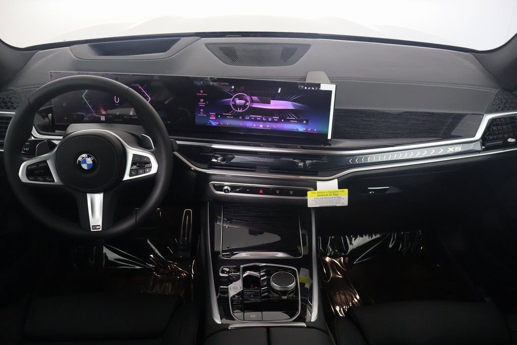 New 2026 BMW X5 sDrive40i w/ M Sport Package image 4