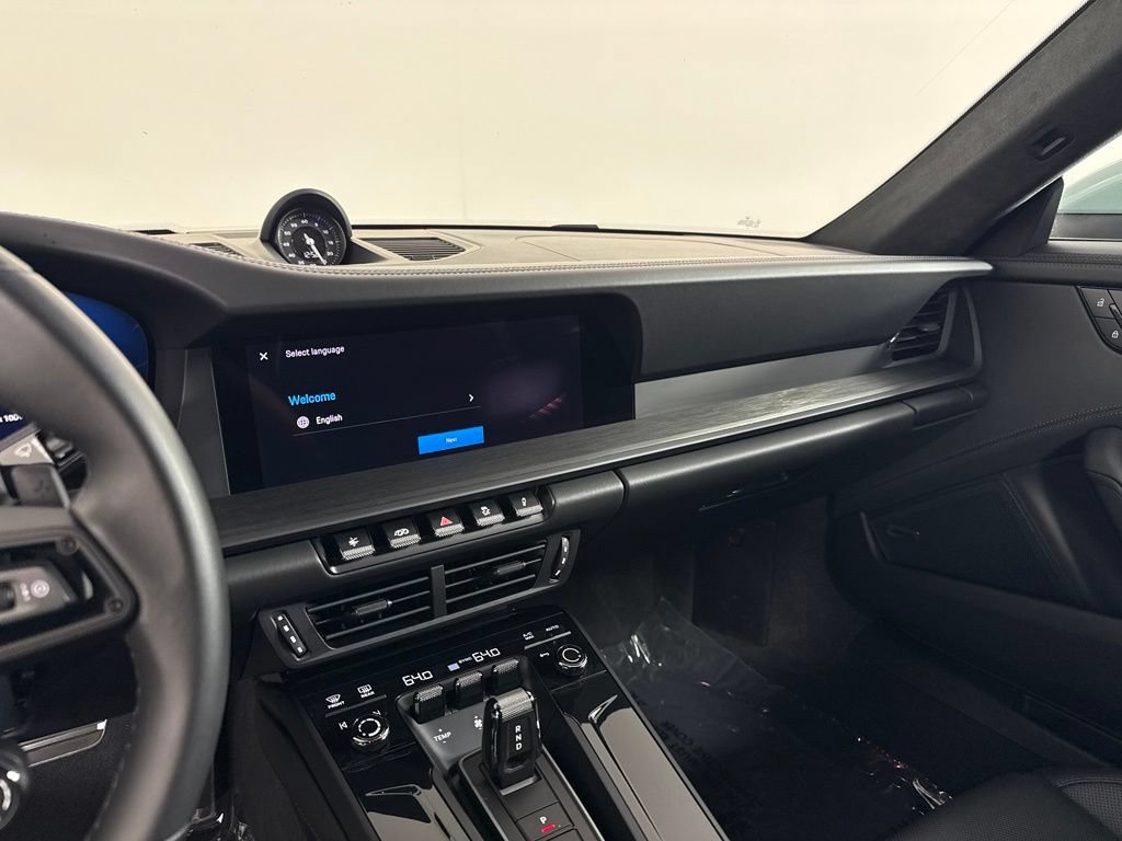 Certified 2025 Porsche 911 Carrera 4 GTS AWD/4WD image 22