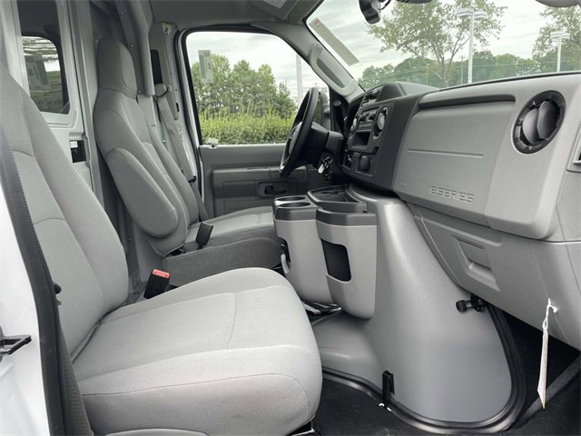 New 2026 Ford E-350 and Econoline 350 Super Duty w/ Power Equipment Group image 25