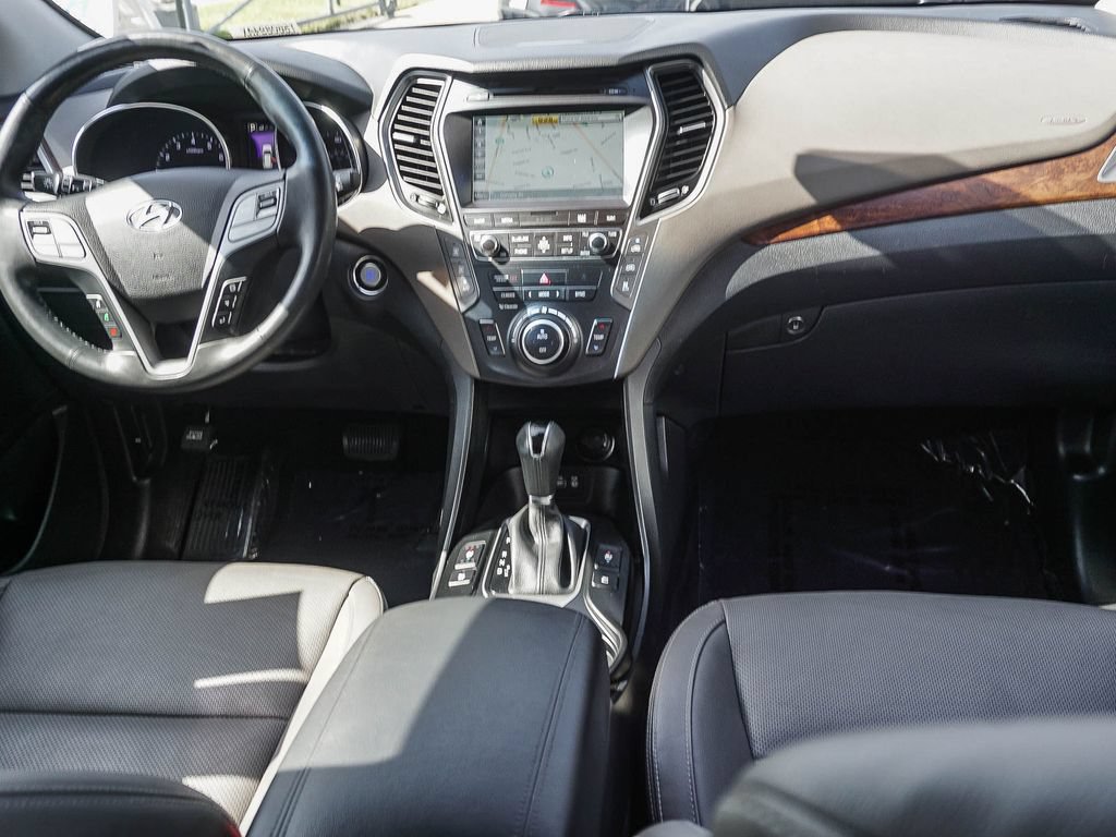 Used 2018 Hyundai Santa Fe Limited FWD image 14