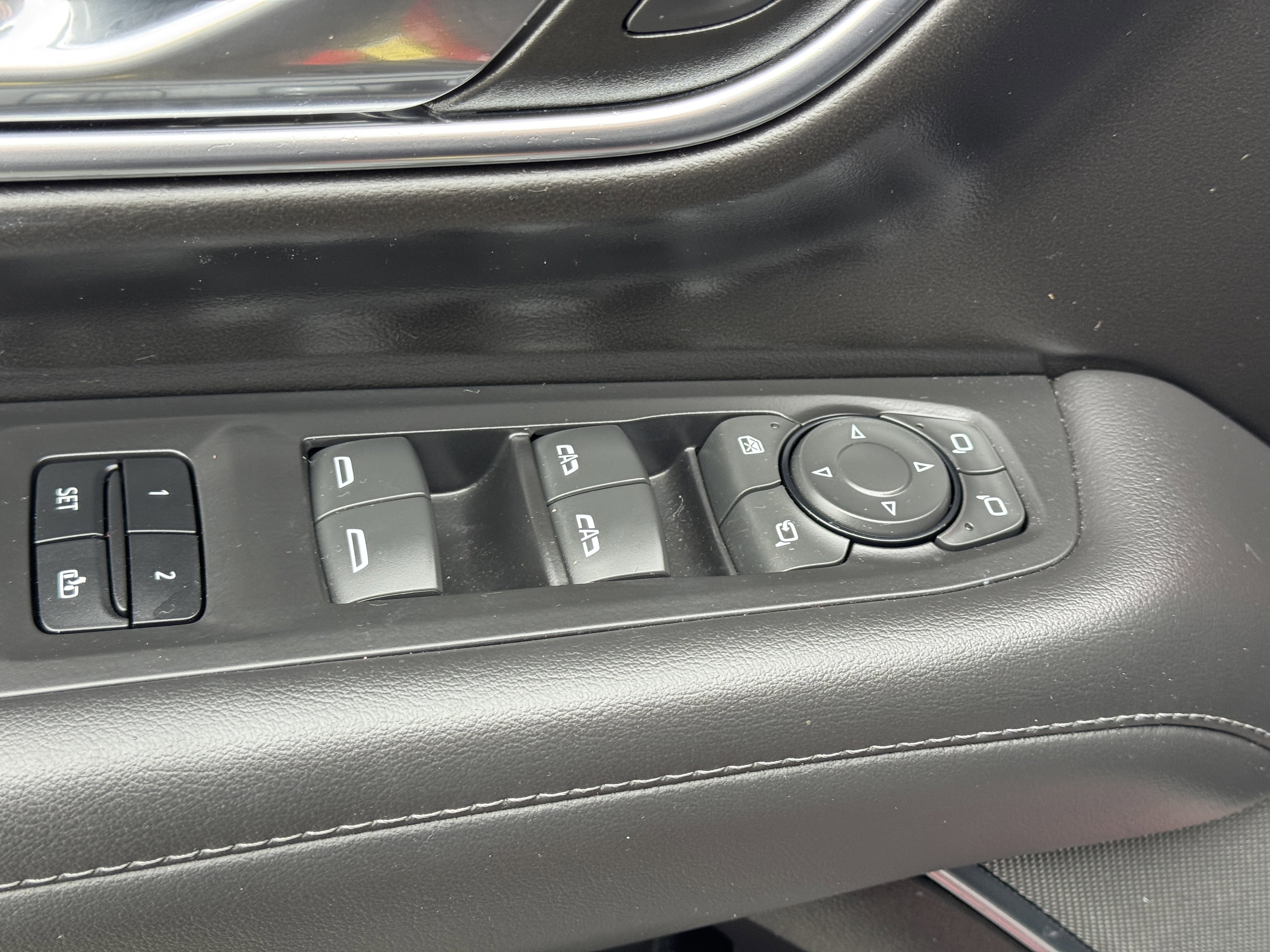 Used 2023 Chevrolet Tahoe Z71 w/ Z71 Off-Road Package image 11