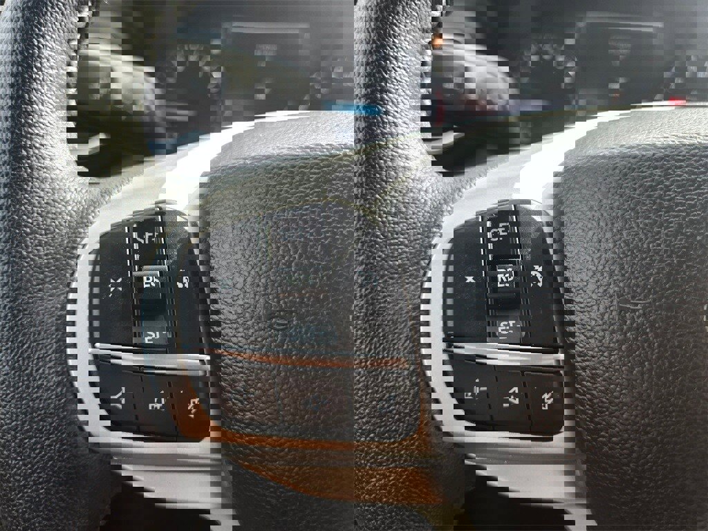 Used 2023 Ford Explorer XLT w/ Equipment Group 202A image 18