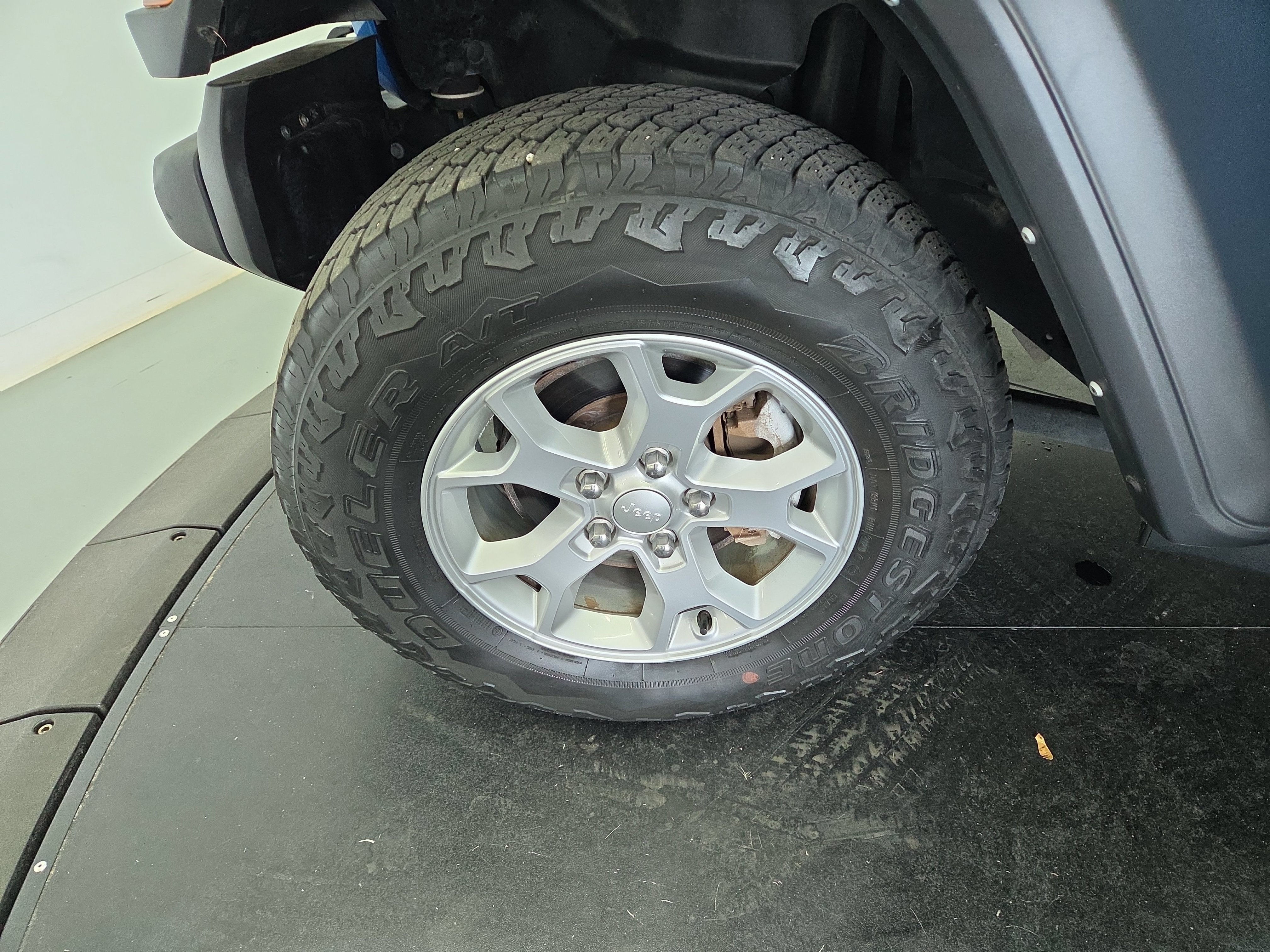 Used 2021 Jeep Wrangler Unlimited Sport AWD/4WD image 30