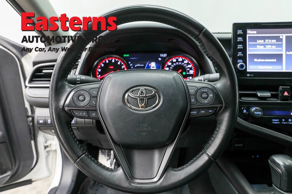 Used 2023 Toyota Camry XSE image 11