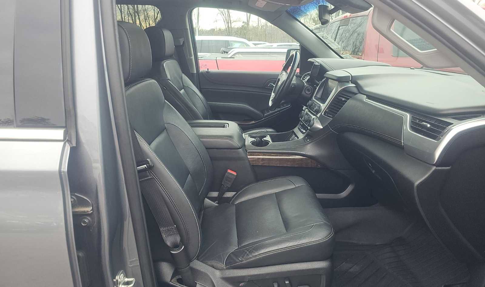 Used 2019 Chevrolet Tahoe LT image 26