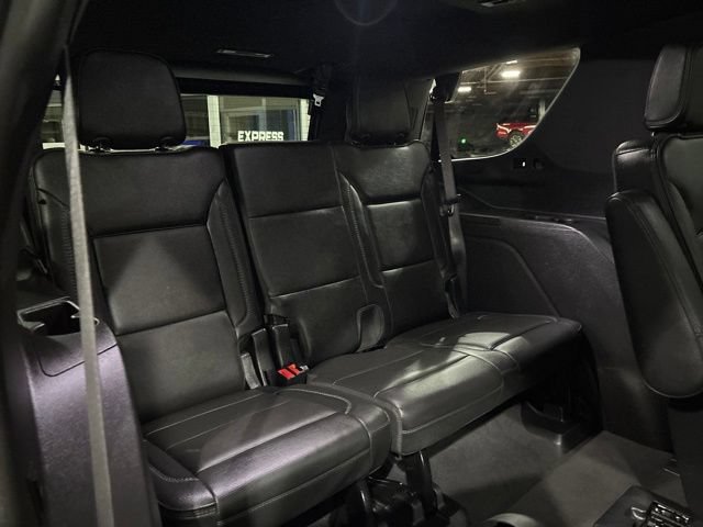 Used 2023 GMC Yukon Denali w/ Advanced Technology Package AWD/4WD image 42