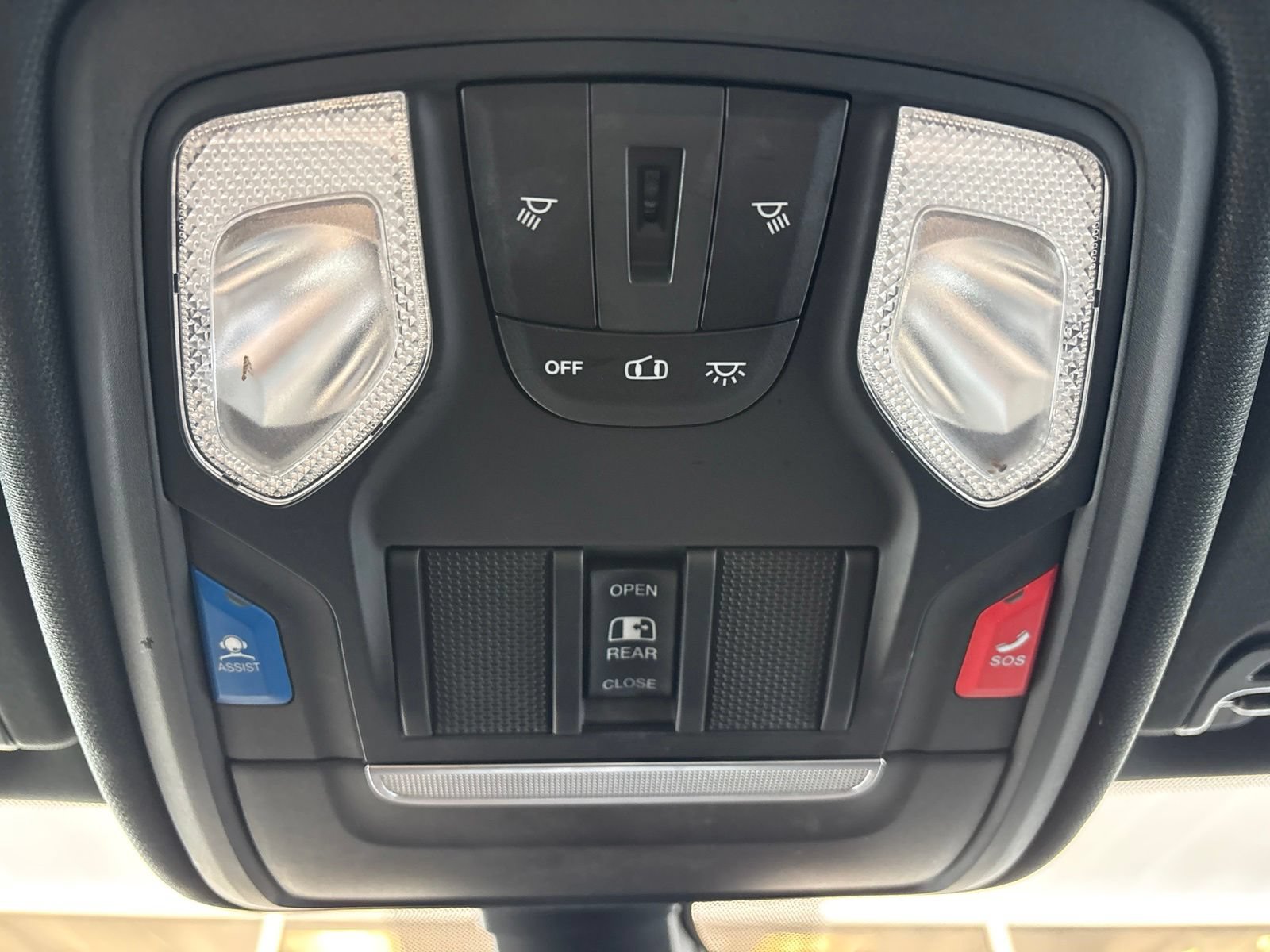 Used 2019 RAM 1500 Rebel w/ Rebel Level 2 Equipment Group AWD/4WD image 19