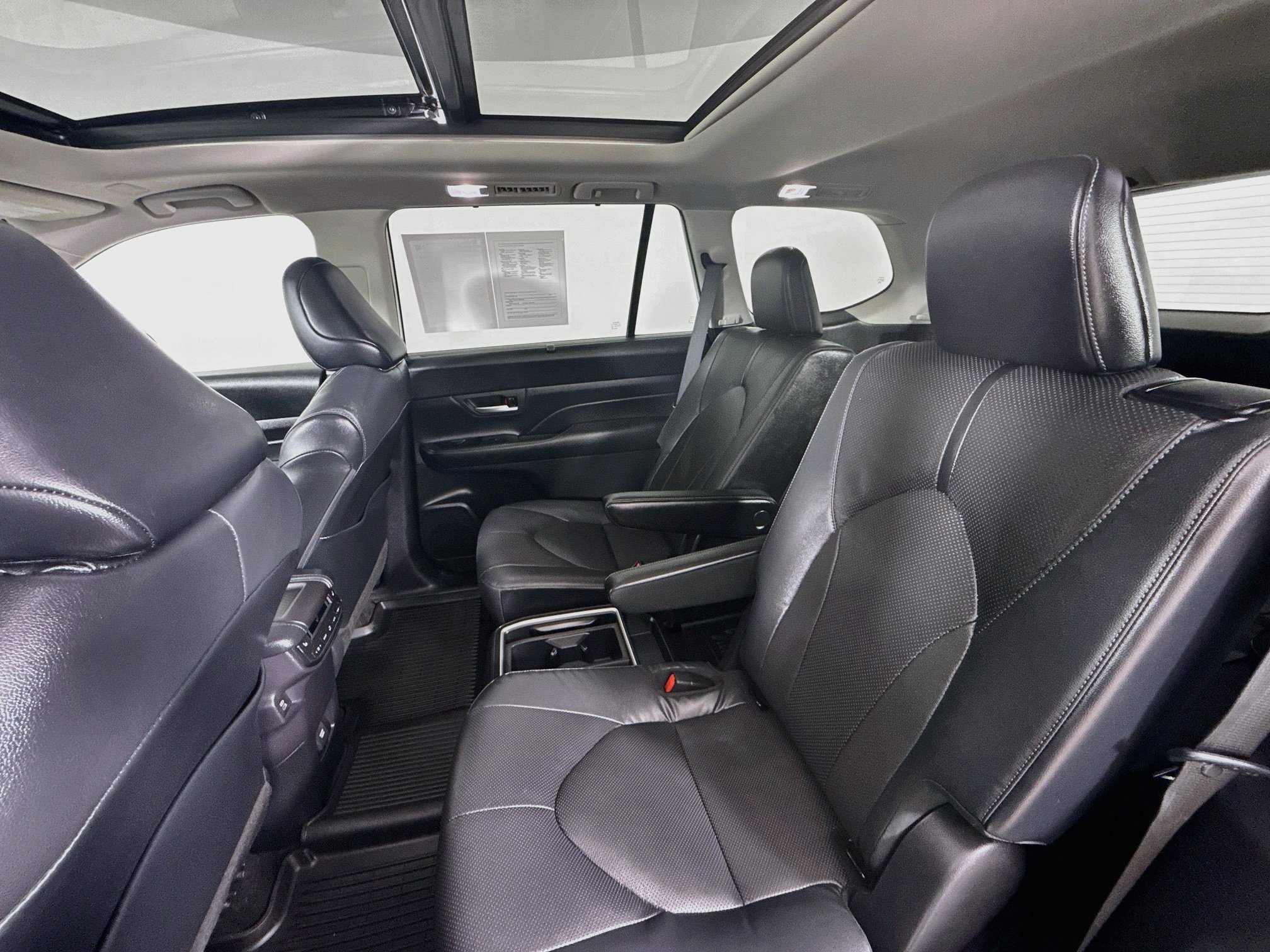 Certified 2024 Toyota Grand Highlander AWD Hybrid image 26