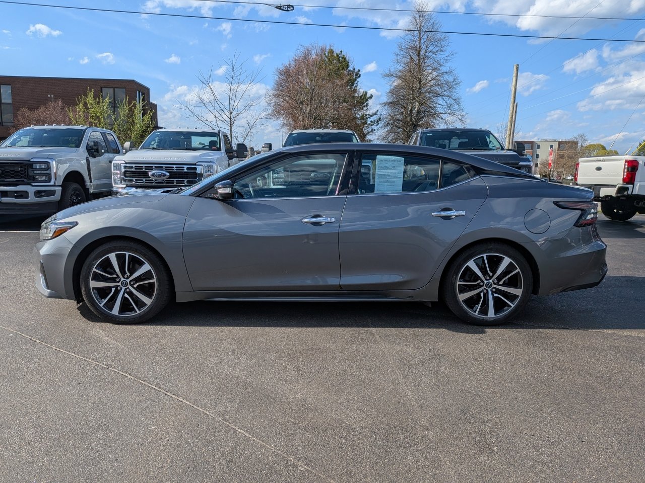 Used 2023 Nissan Maxima SV w/ Floor Mat Group FWD image 7