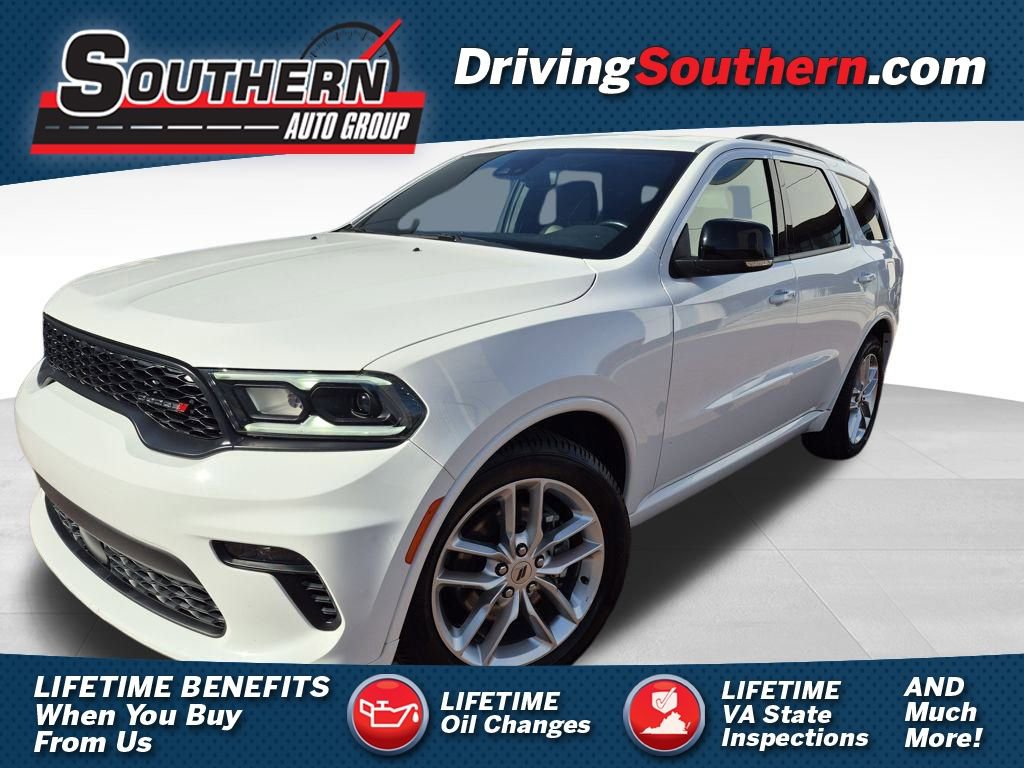 Used 2023 Dodge Durango GT image 1