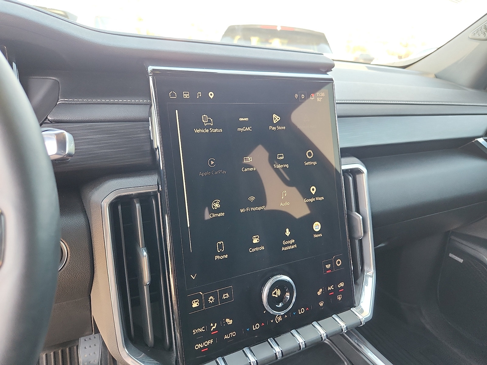 Used 2025 GMC Acadia Elevation w/ LPO, Floor Liner Package FWD image 19