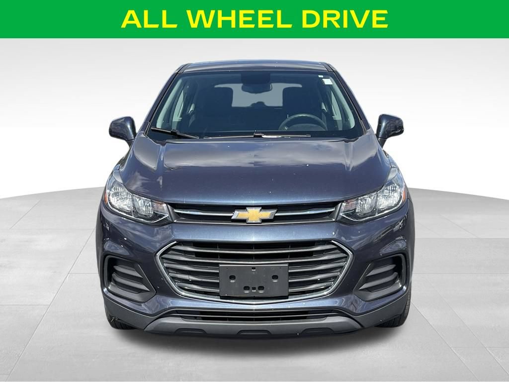Used 2018 Chevrolet Trax LS AWD/4WD image 3