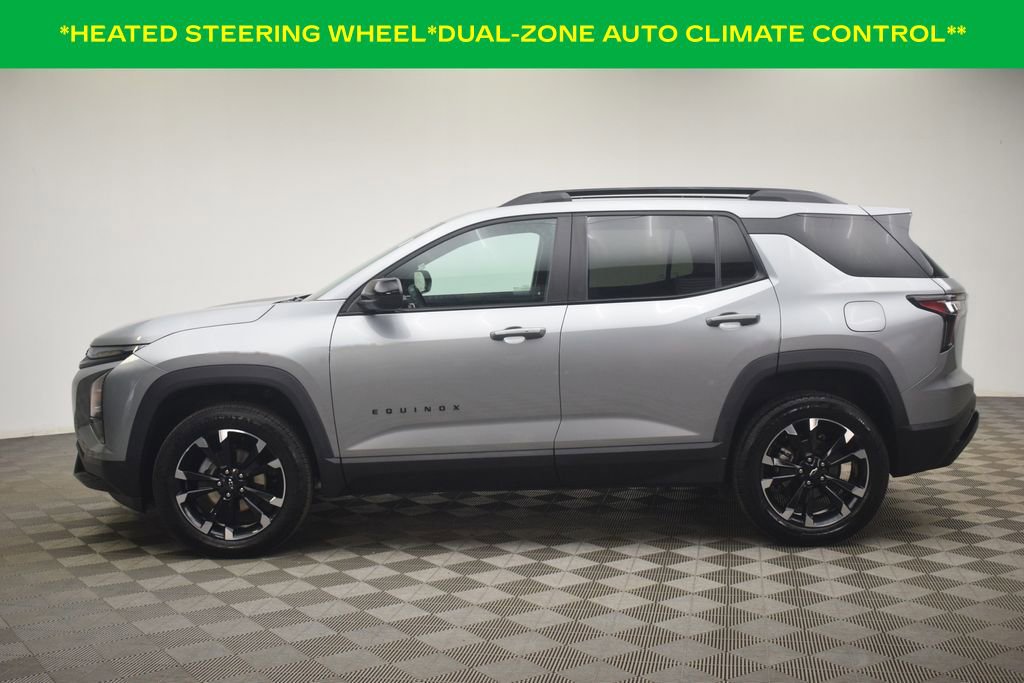 Used 2026 Chevrolet Equinox RS FWD image 13