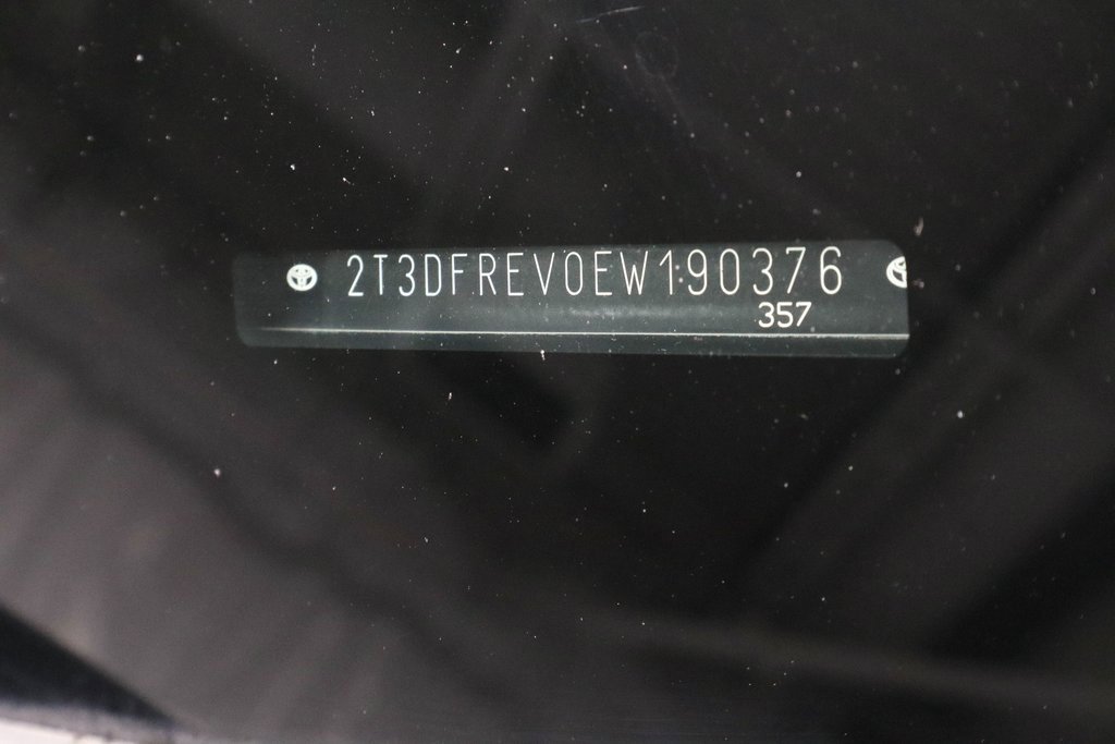 Used 2014 Toyota RAV4 Limited image 35