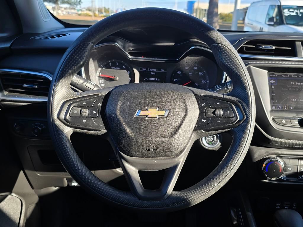 Used 2023 Chevrolet TrailBlazer LT image 14