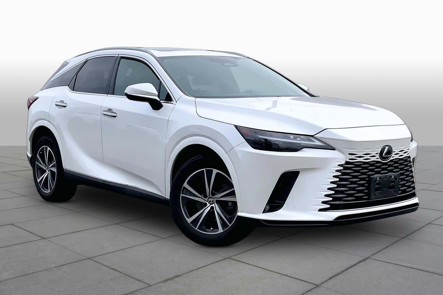 Used 2023 Lexus RX 350 Premium w/ Cold Area Package AWD/4WD image 3