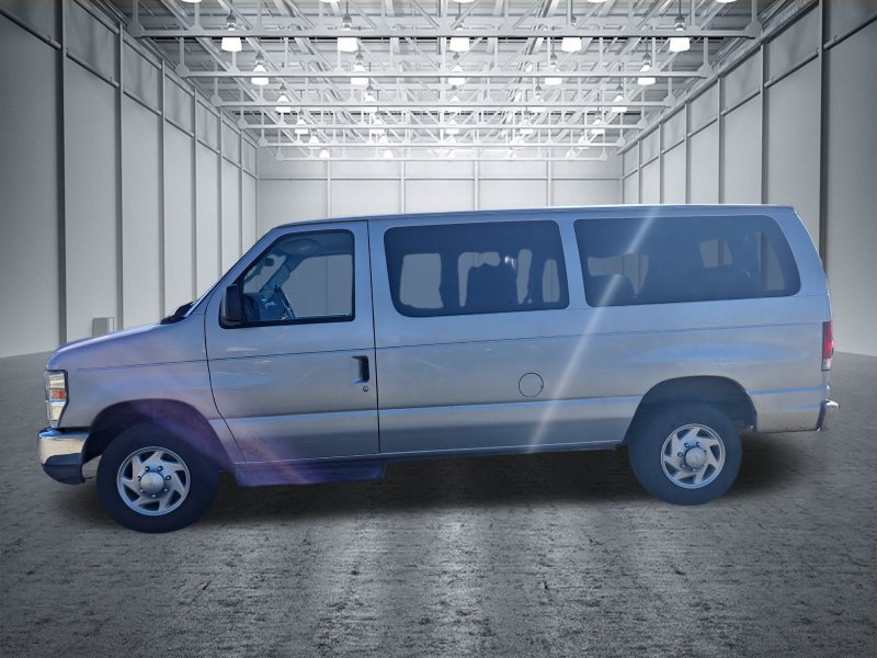 Used 2011 Ford E-350 and Econoline 350 XLT RWD image 8