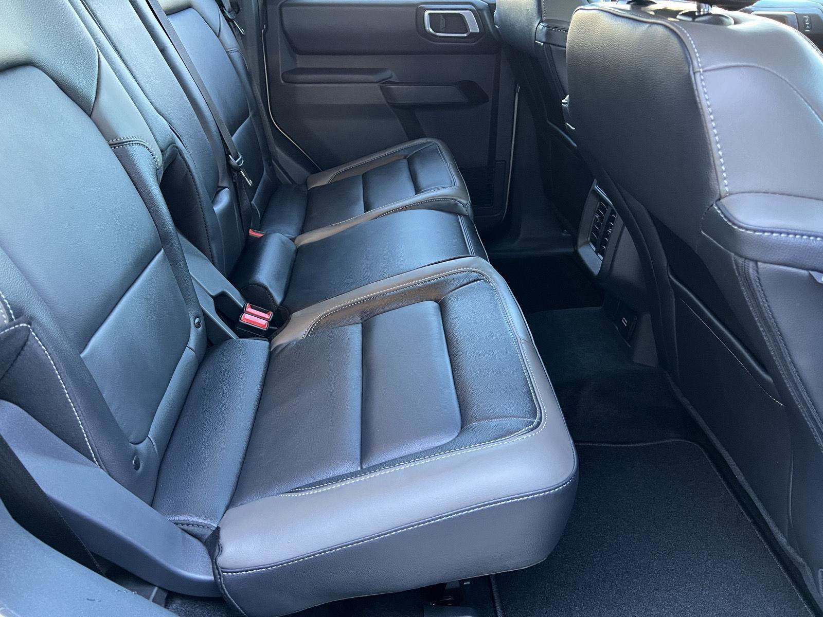 New 2025 Ford Bronco Outer Banks image 18