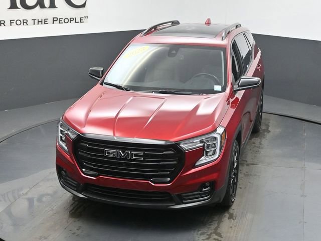 Used 2023 GMC Terrain SLT w/ Tech Package image 41