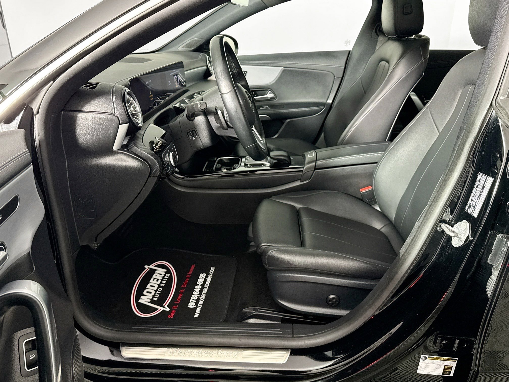 Used 2021 Mercedes-Benz CLA 250 4MATIC image 19