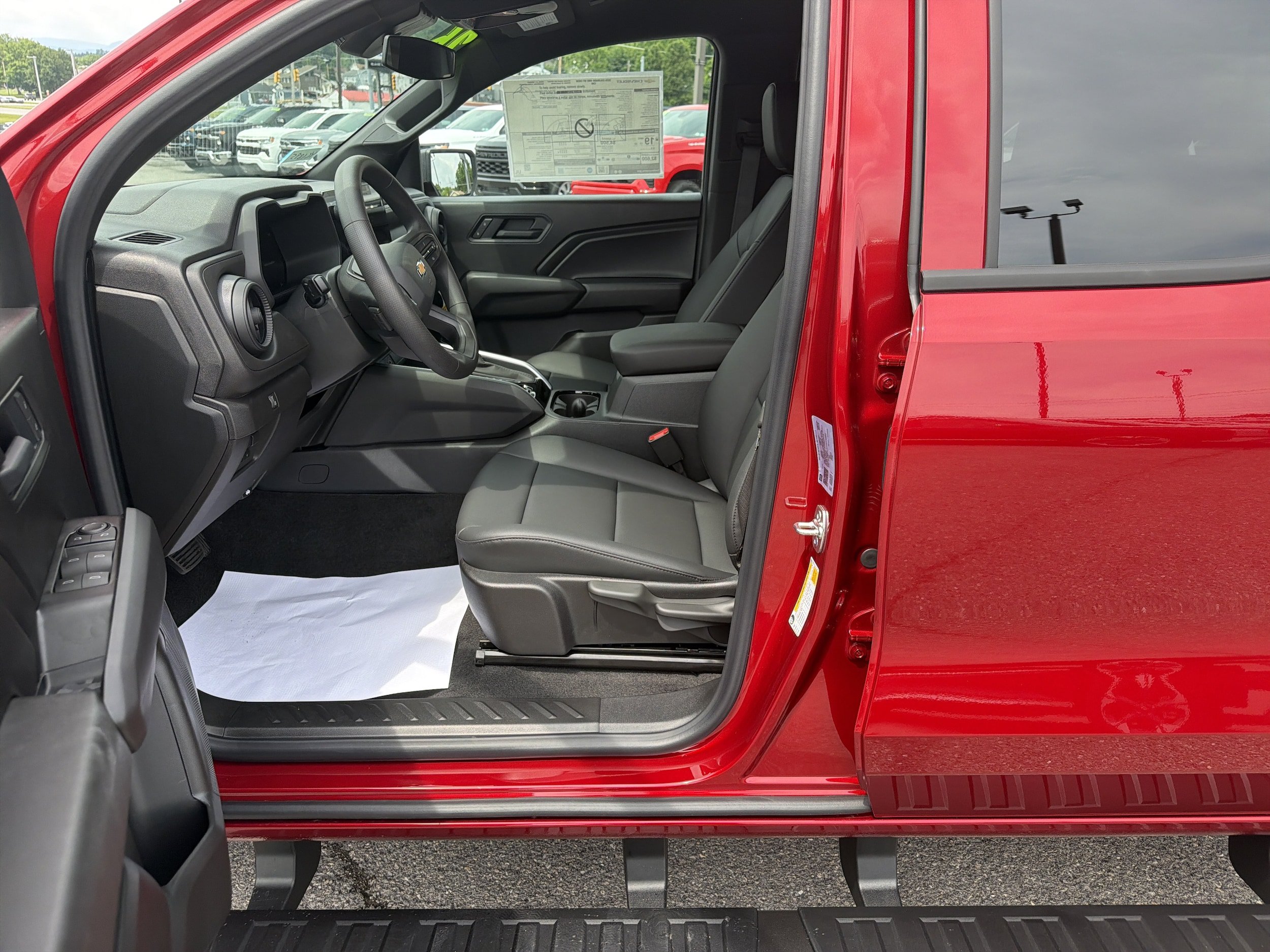 New 2026 Chevrolet Colorado W/T AWD/4WD image 14