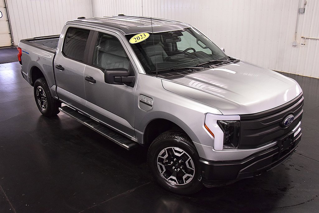 Used 2023 Ford F150 Lightning Pro image 10
