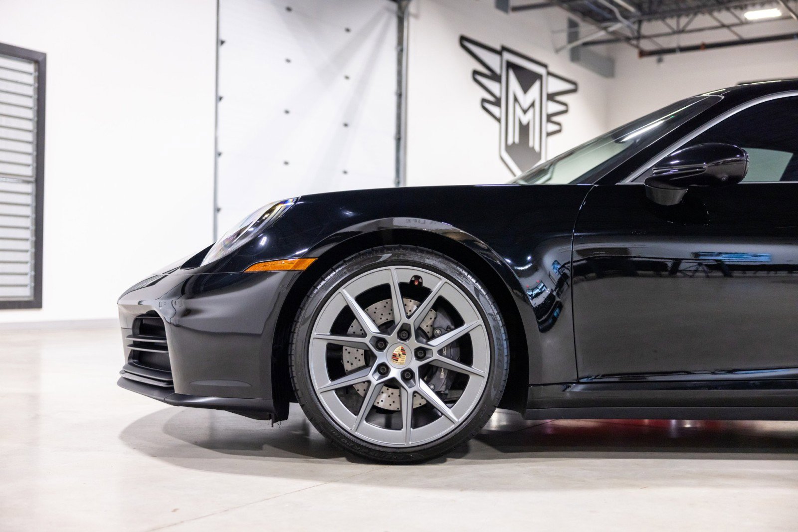 Used 2025 Porsche 911 Carrera RWD image 17