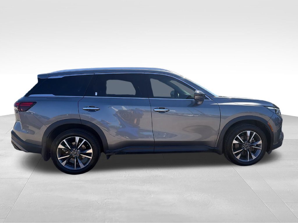 Used 2023 INFINITI QX60 Luxe w/ Cargo Package AWD/4WD image 6
