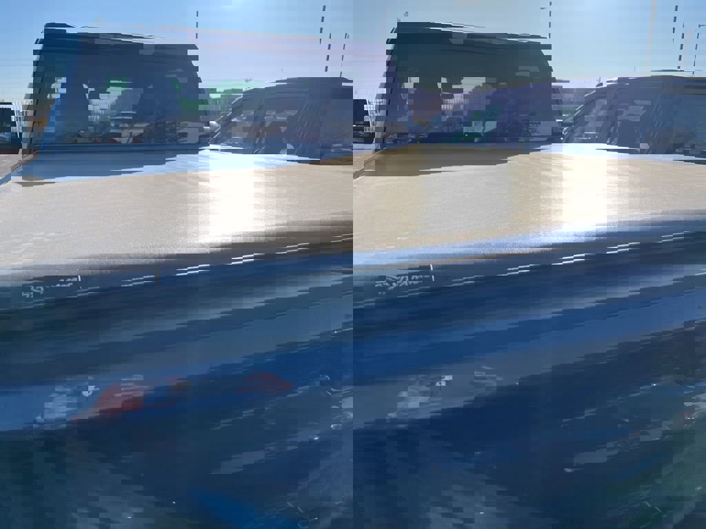 Certified 2024 Chevrolet Silverado 2500 Custom w/ Custom Convenience Package AWD/4WD image 12