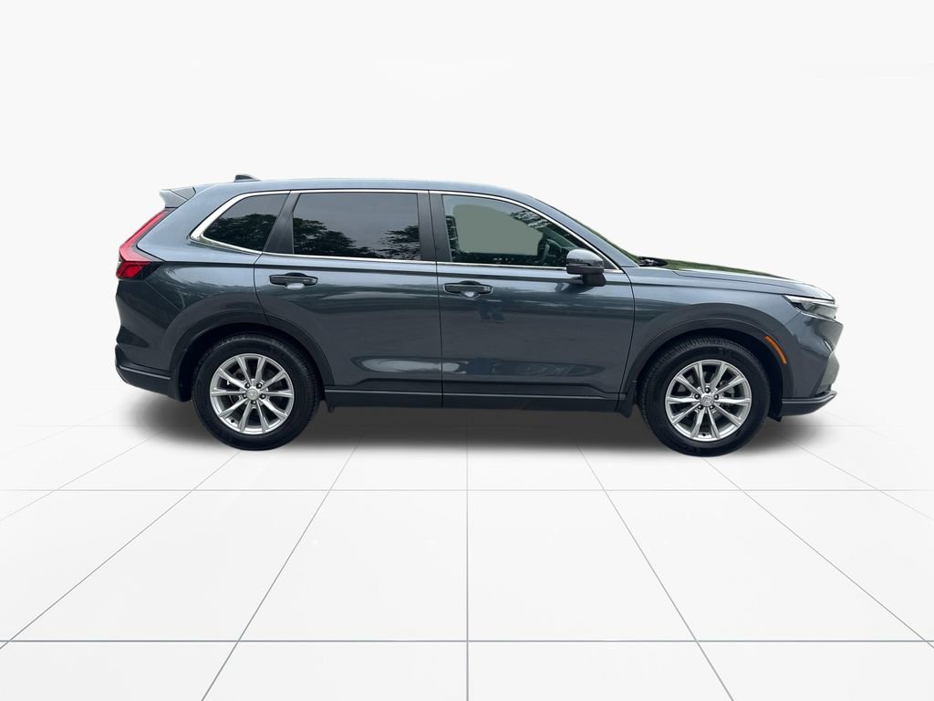 Used 2023 Honda CR-V LX image 9