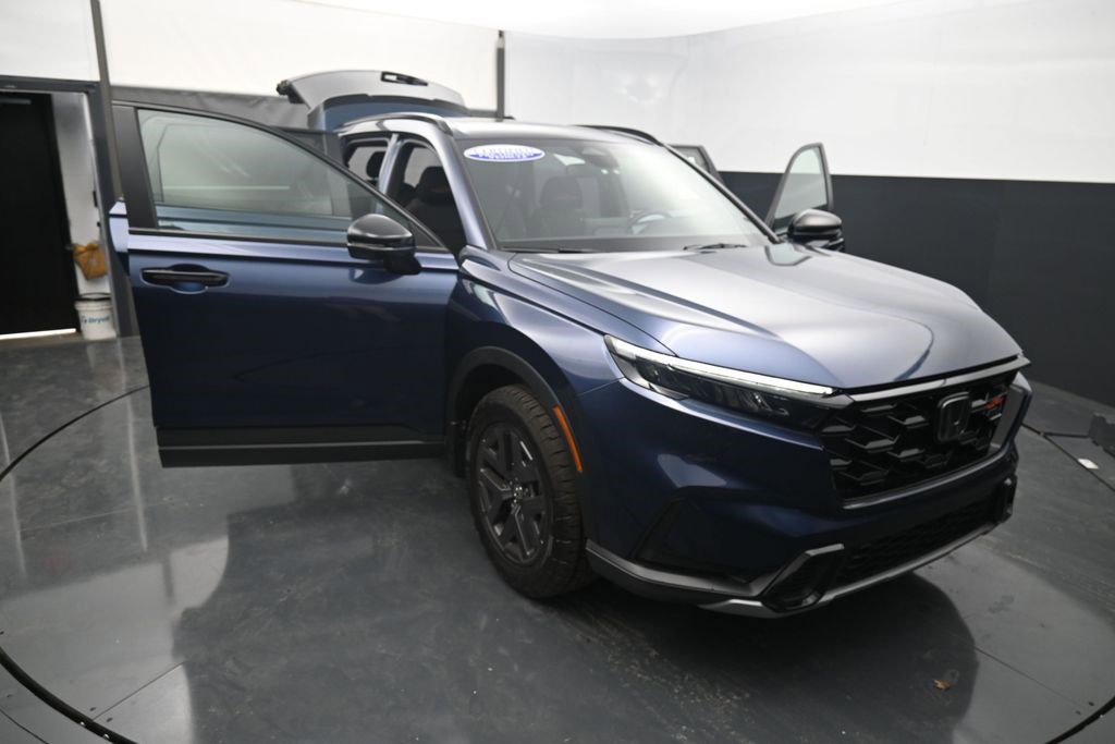 Used 2026 Honda CR-V TrailSport image 31