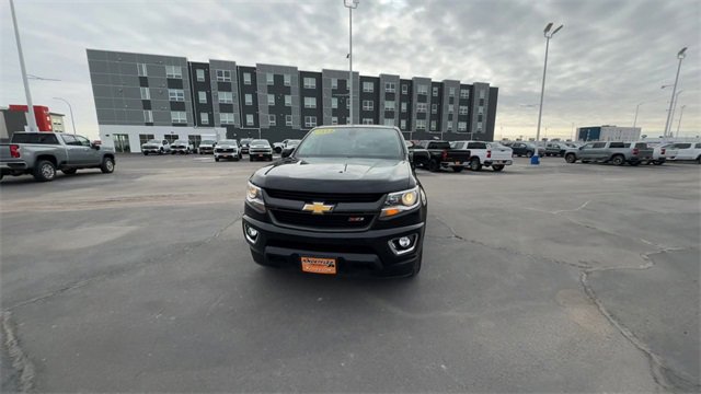 Used 2017 Chevrolet Colorado Z71 image 3