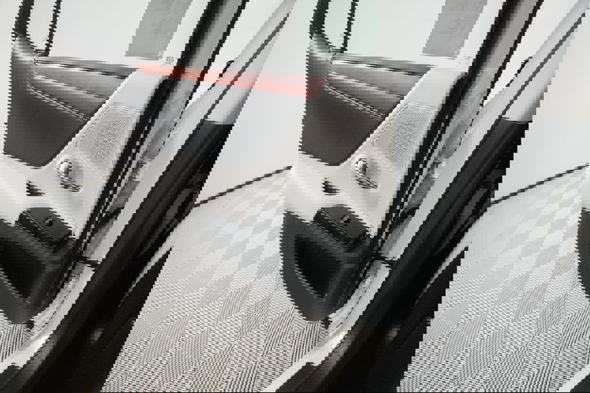 New 2025 Lexus ES 350 w/ Premium Package image 12