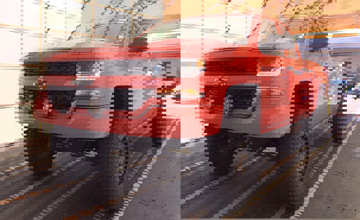 Used 2019 Chevrolet Silverado 1500 Custom w/ Custom Convenience Package image 5