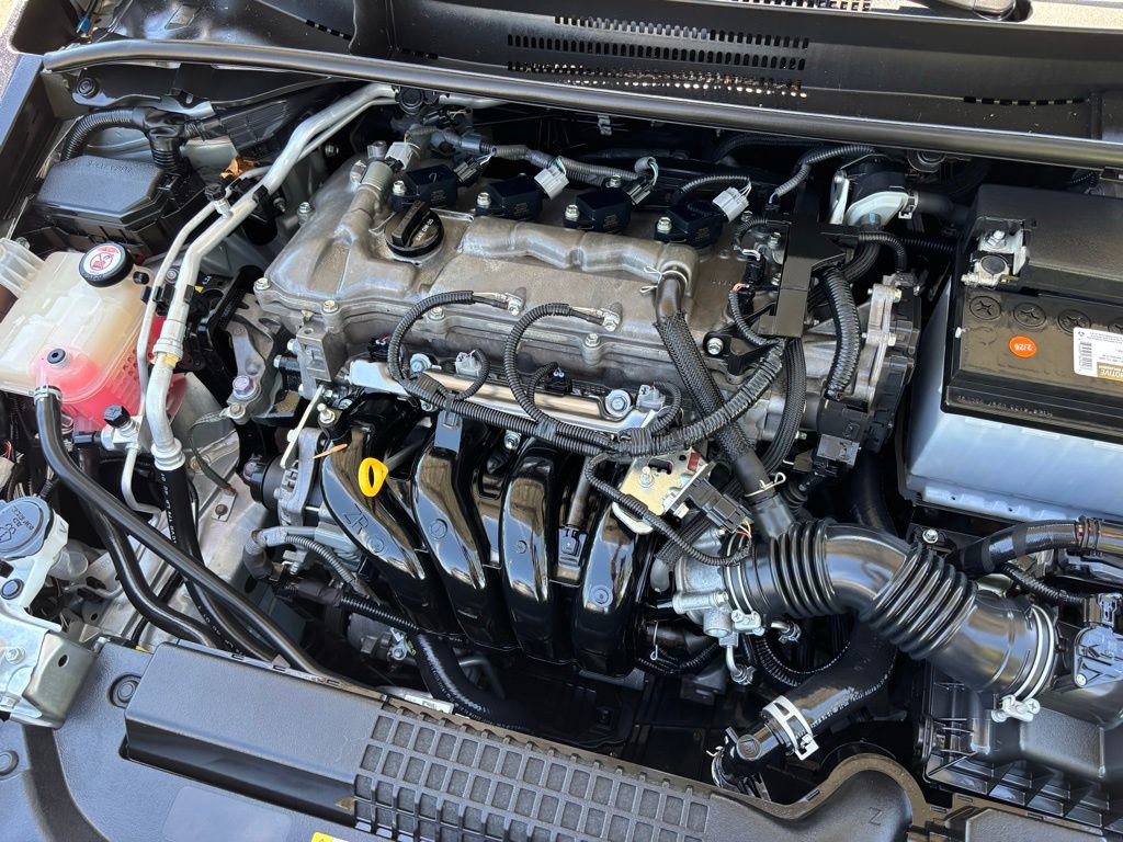 Used 2020 Toyota Corolla LE image 28