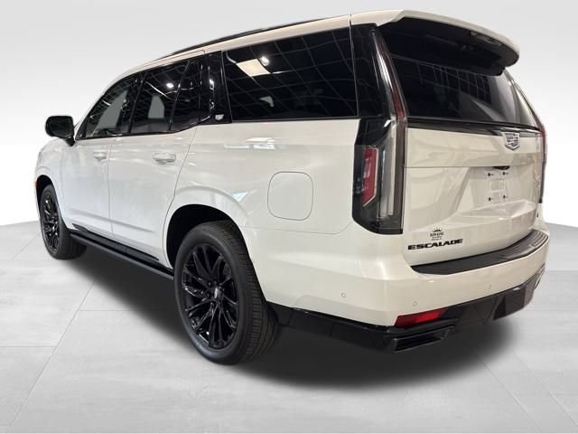 Used 2024 Cadillac Escalade Sport Platinum w/ LPO, ONYX Package image 8