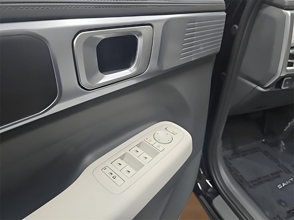 New 2026 Hyundai Santa Fe SE image 10